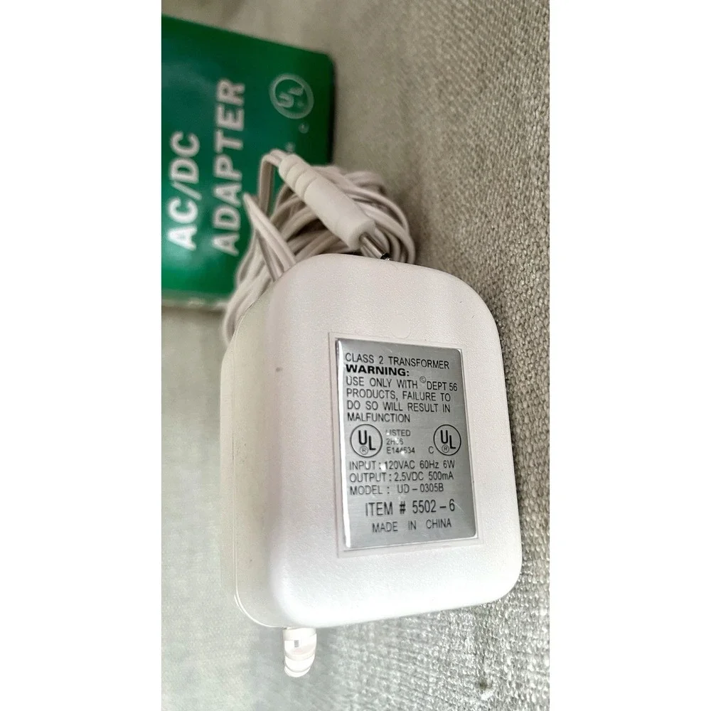 Department 56 AC/DC Adapter 2.5VDC 500mA Item 5502-6 Power Supply White